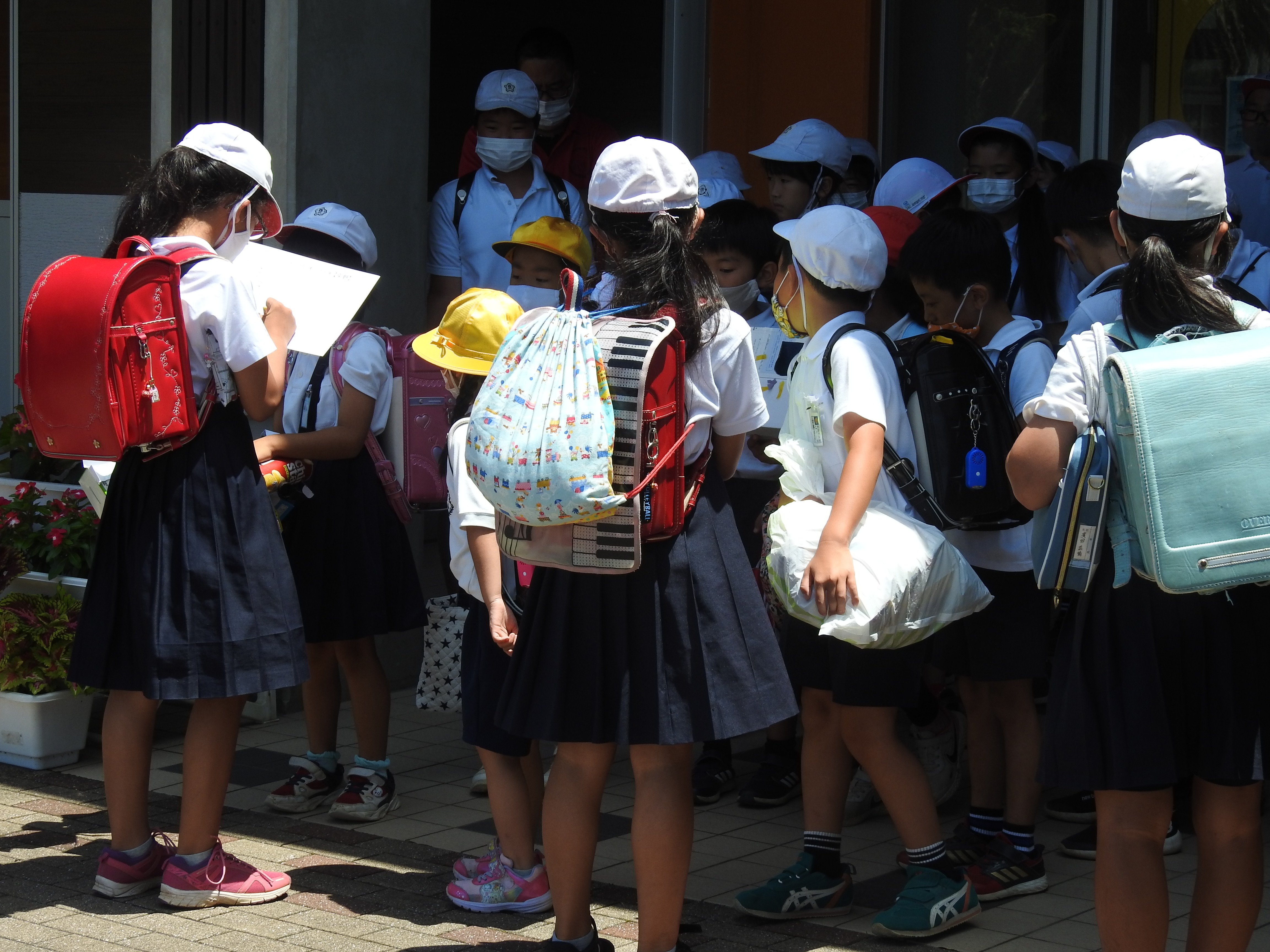 小学生下校 